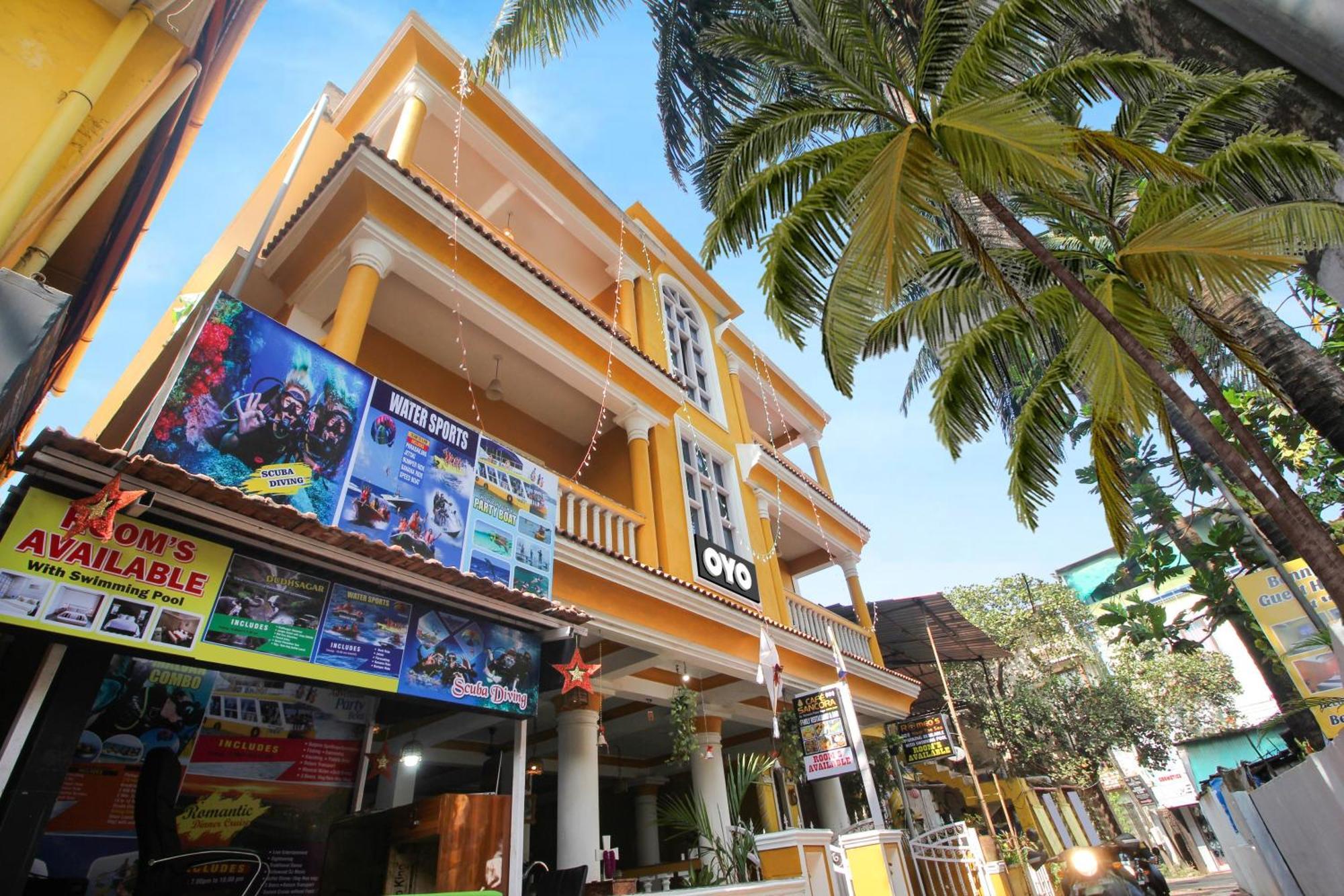 Collection O Romeos Place Baga Beach Hotel Calangute Eksteriør billede